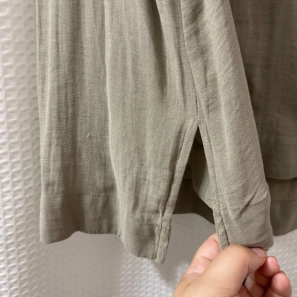 NEVER WORN FP Swing V Neck Tank - Picture 2 of 8